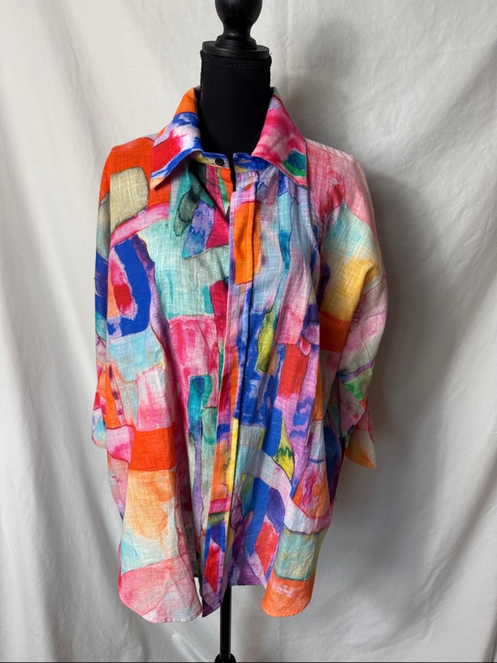 Dilemma Multicolor Button-Front Tunic Top